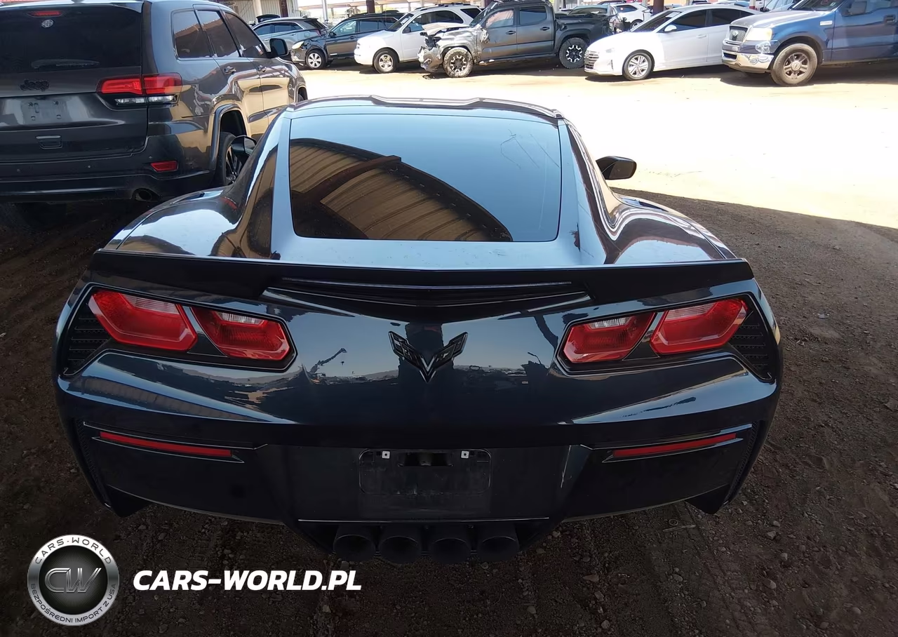 2014 Chevrolet Corvette Stingray VIN:1G1YF2D76E5118755 - 15