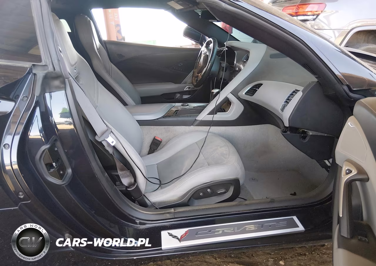2014 Chevrolet Corvette Stingray VIN:1G1YF2D76E5118755 - 5