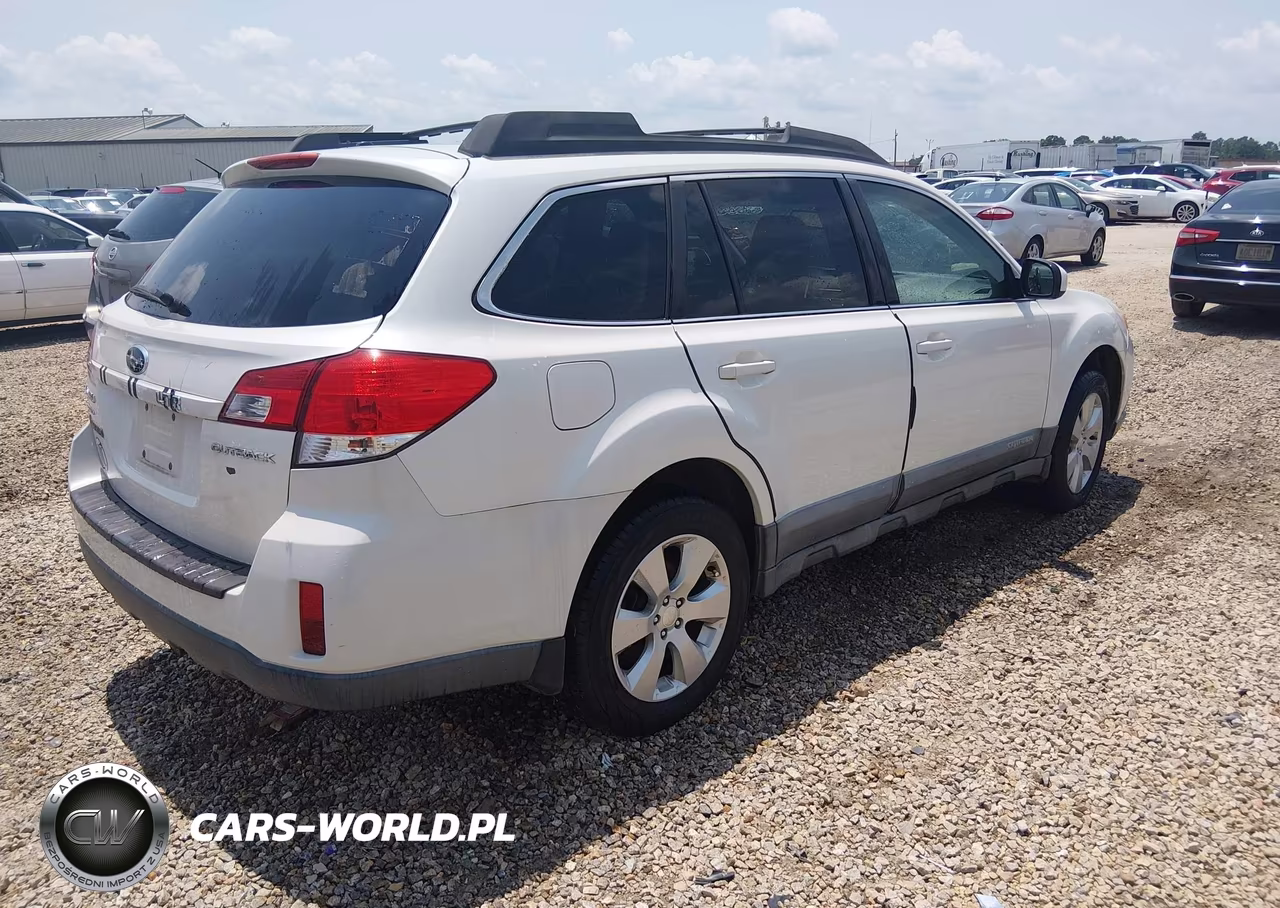 2010 Subaru Outback 2.5I Limited VIN:4S4BRCKC5A3346161 - 4