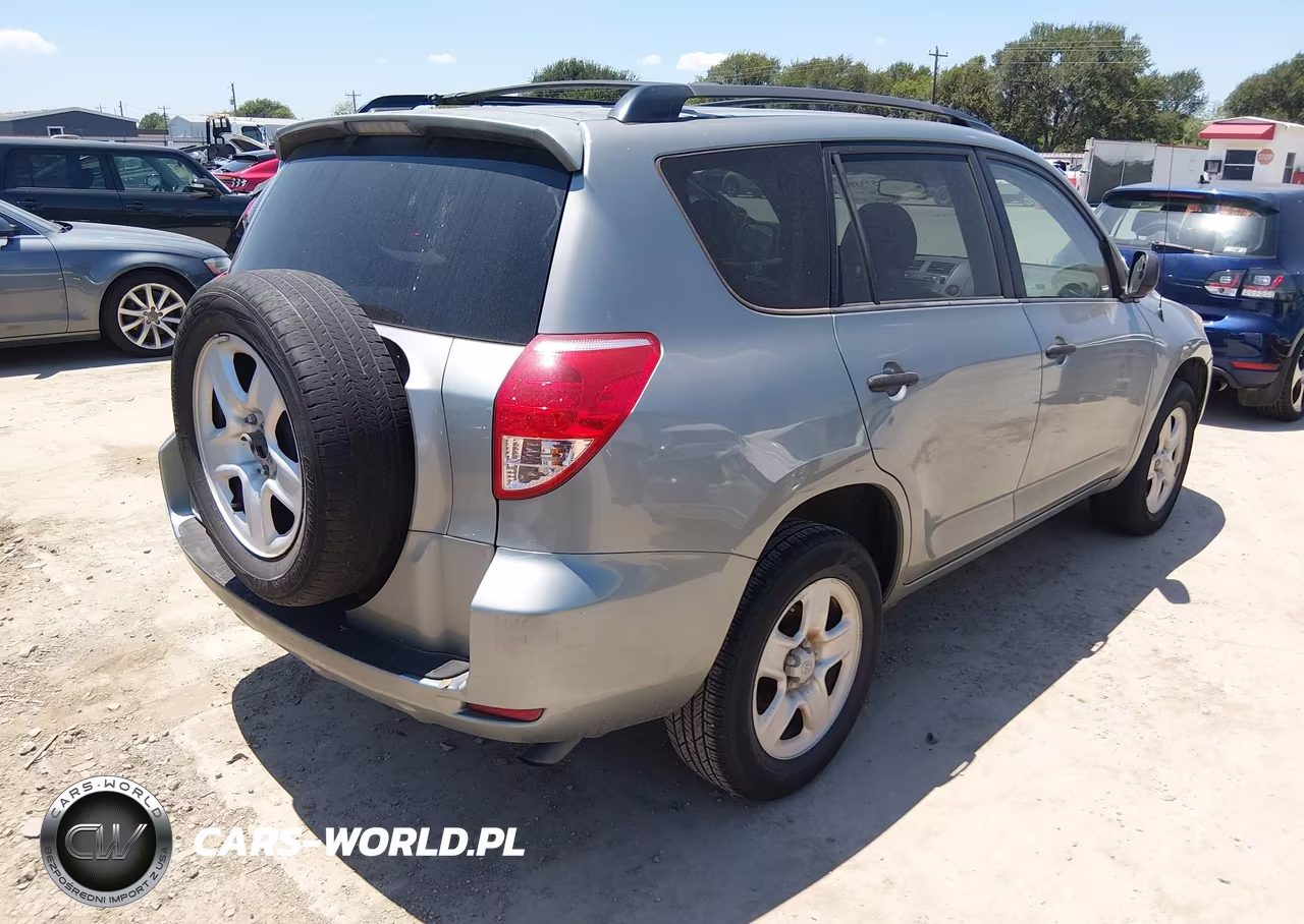 2007 Toyota Rav4 Base V6 (A5) VIN:JTMZK33V375008004 - 4