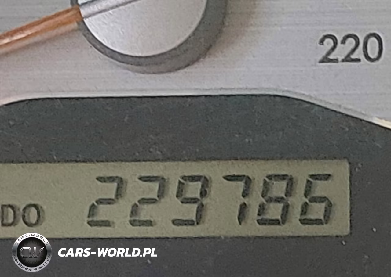 2007 Scion Tc VIN:JTKDE167570183556 - 12