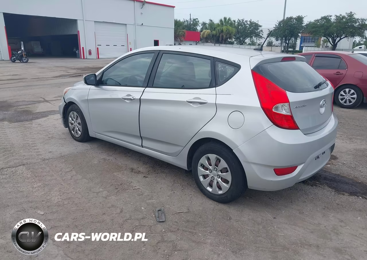 2015 Hyundai Accent Gs VIN:KMHCT5AE0FU230517 - 3