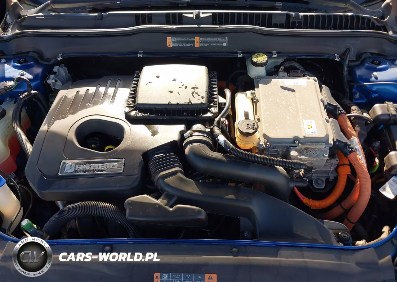 2018 Ford Fusion Hybrid S VIN:3FA6P0UU1JR101266 - 10
