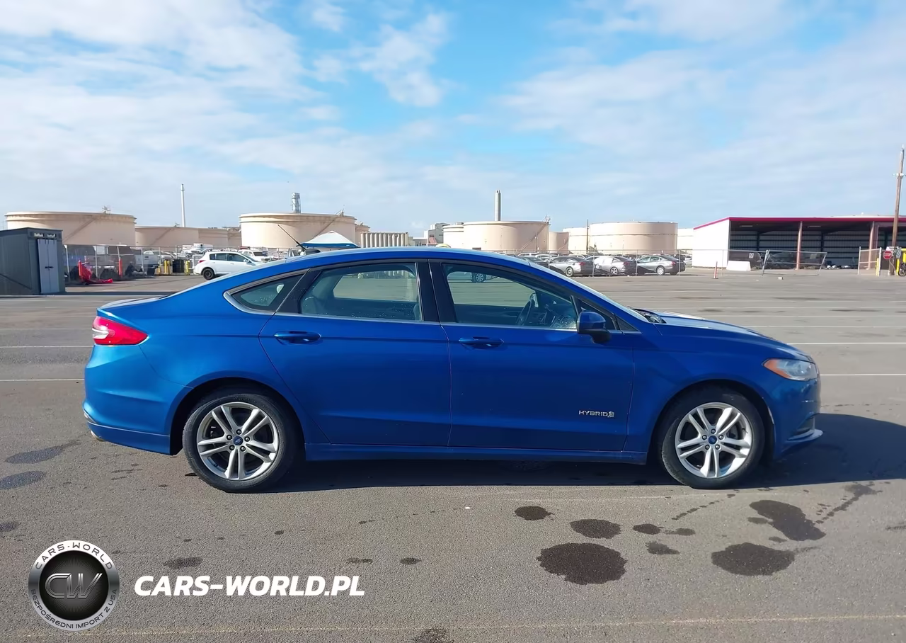 2018 Ford Fusion Hybrid S VIN:3FA6P0UU1JR101266 - 13