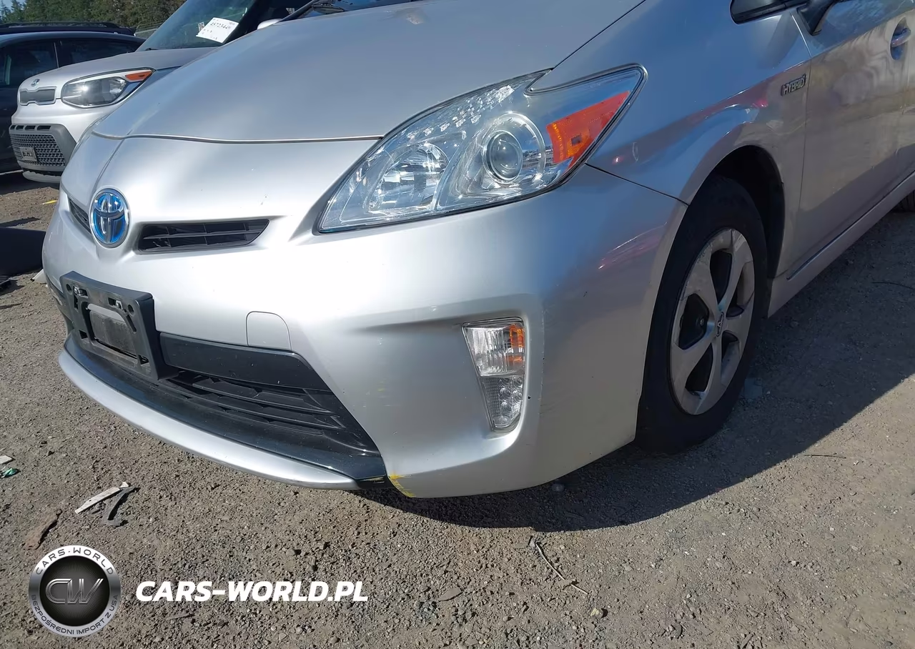 2014 Toyota Prius Four VIN:JTDKN3DU5E1765862 - 6