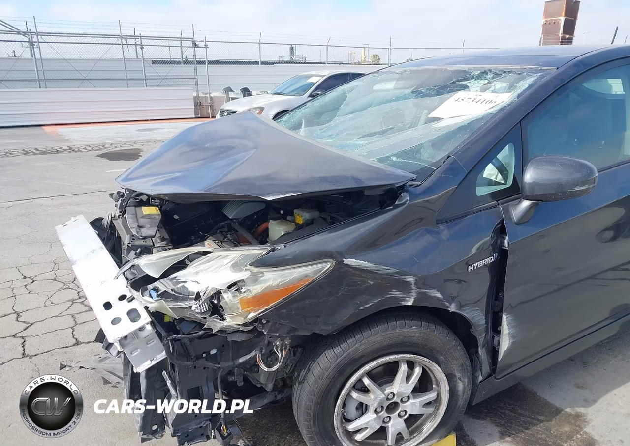 2010 Toyota Prius Iv VIN:JTDKN3DU9A0104772 - 13