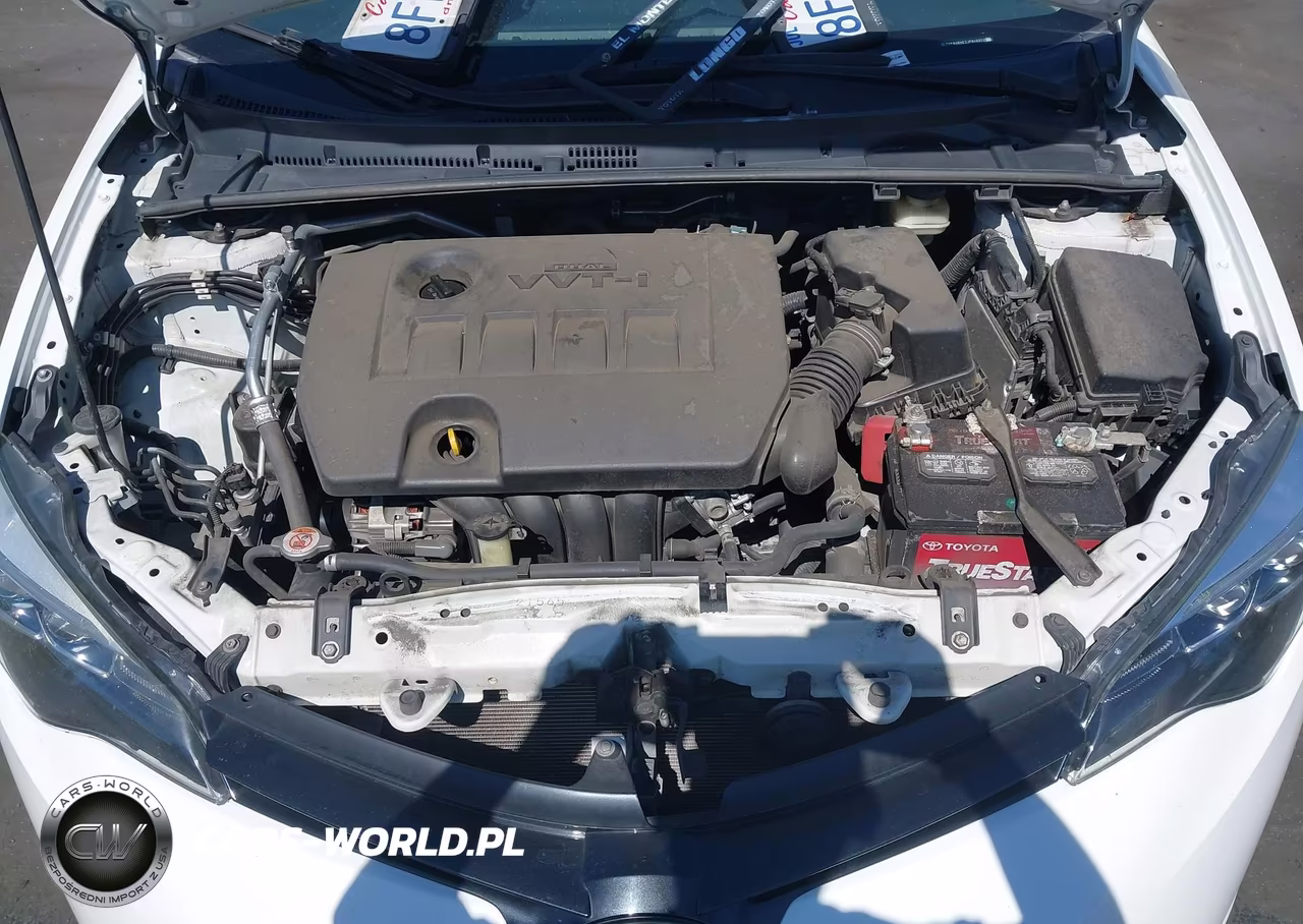 2018 Toyota Corolla Xle VIN:5YFBURHE2JP846932 - 10