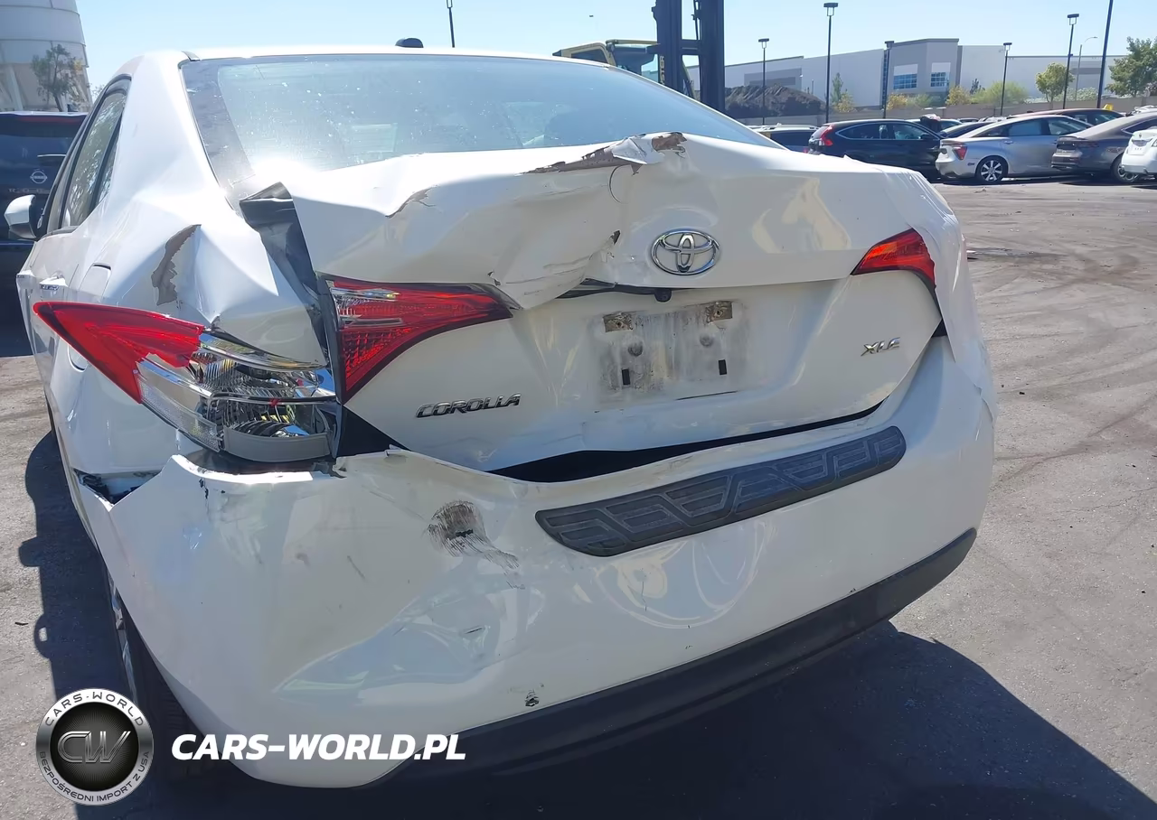 2018 Toyota Corolla Xle VIN:5YFBURHE2JP846932 - 6