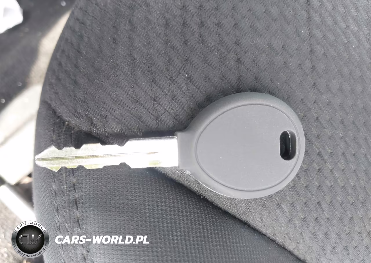 2012 Chrysler 200 Lx VIN:1C3CCBAB3CN104803 - 11