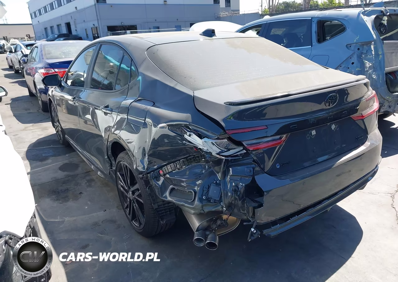 2025 Toyota Camry Xse VIN:4T1DAACK4SU132140 - 3