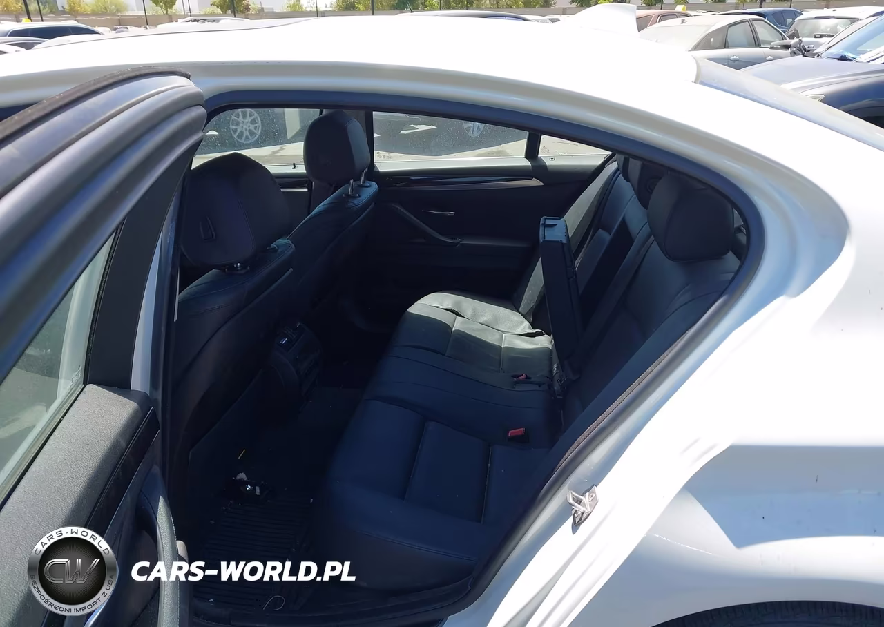 2016 BMW 528I VIN:WBA5A5C50GD527544 - 8