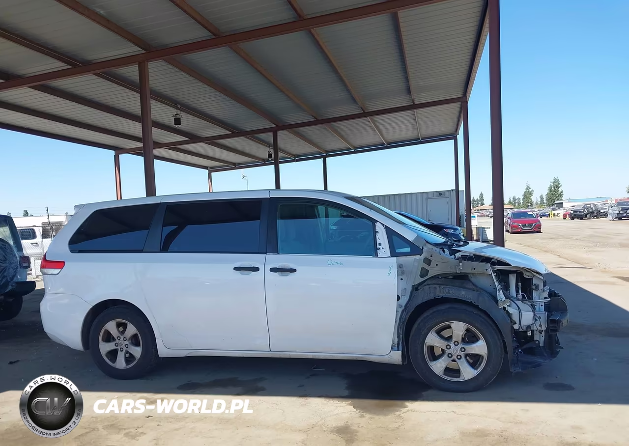 2013 Toyota Sienna L V6 7 Passenger VIN:5TDZK3DC1DS298973 - 14