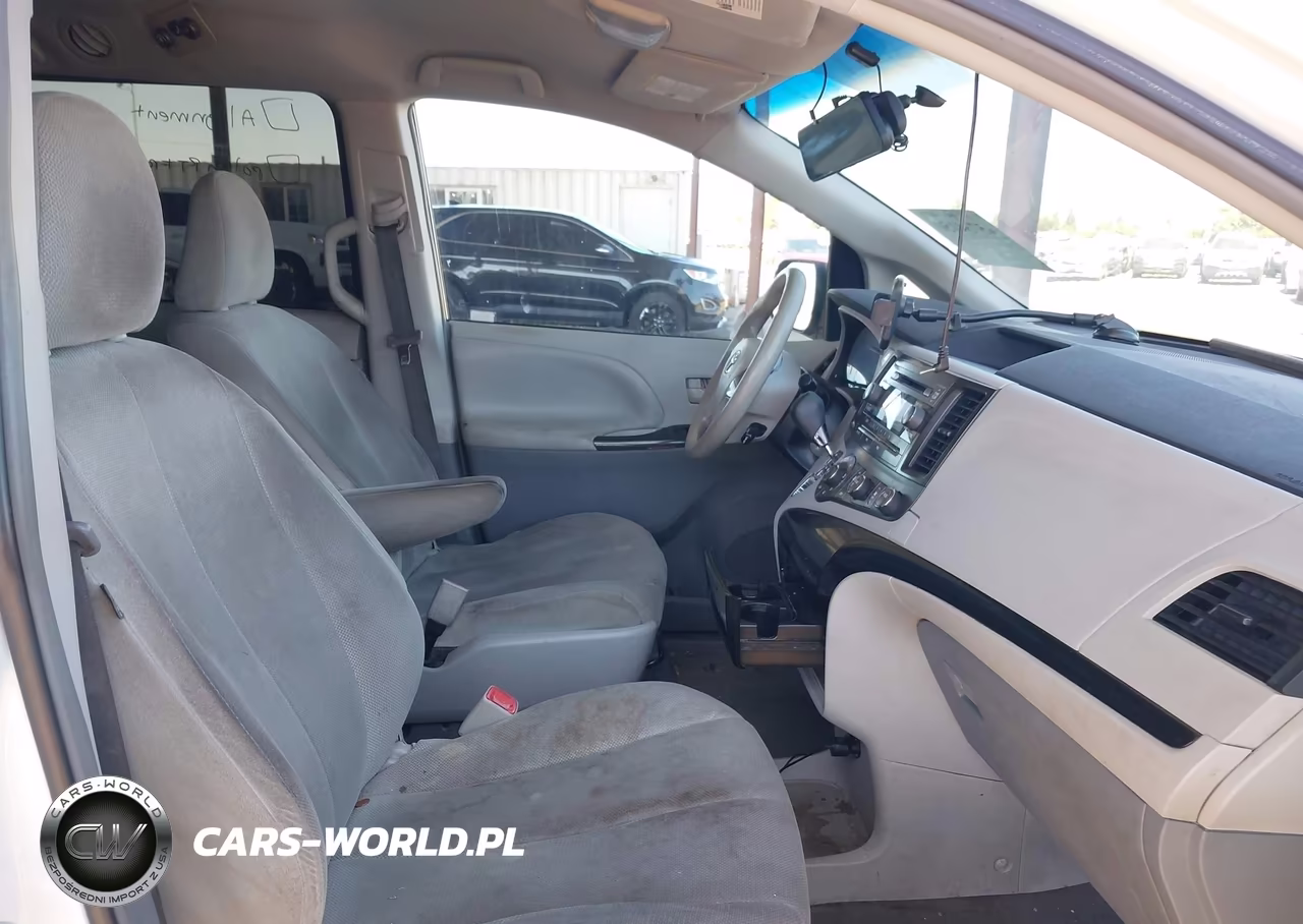 2013 Toyota Sienna L V6 7 Passenger VIN:5TDZK3DC1DS298973 - 5