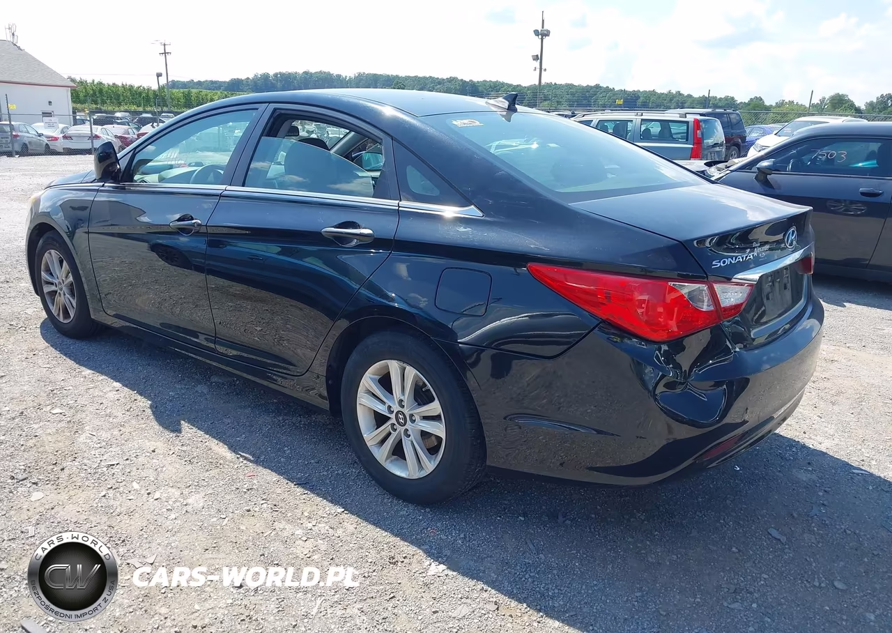 2011 Hyundai Sonata Gls VIN:5NPEB4AC0BH245967 - 3