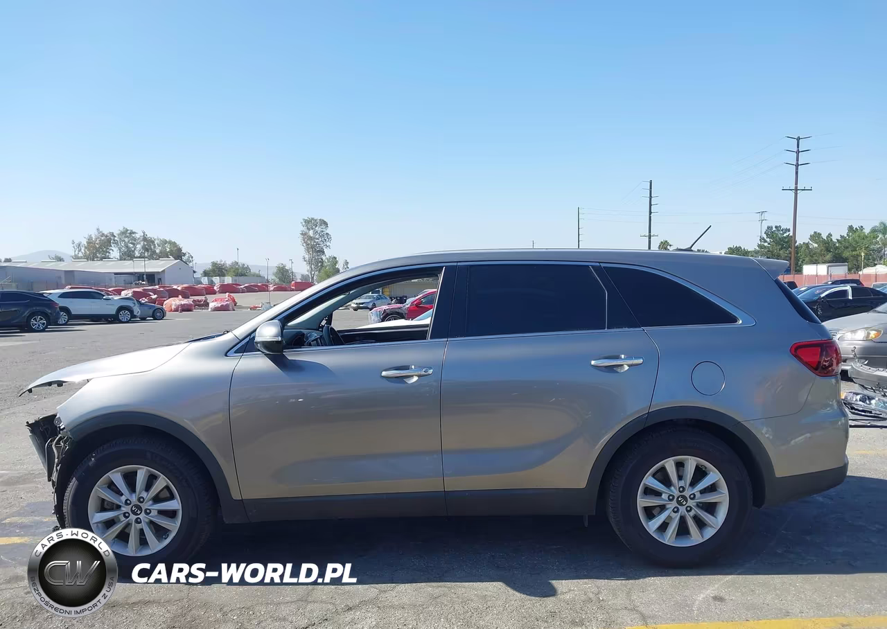 2019 Kia Sorento 3.3L Lx VIN:5XYPG4A53KG487767 - 15