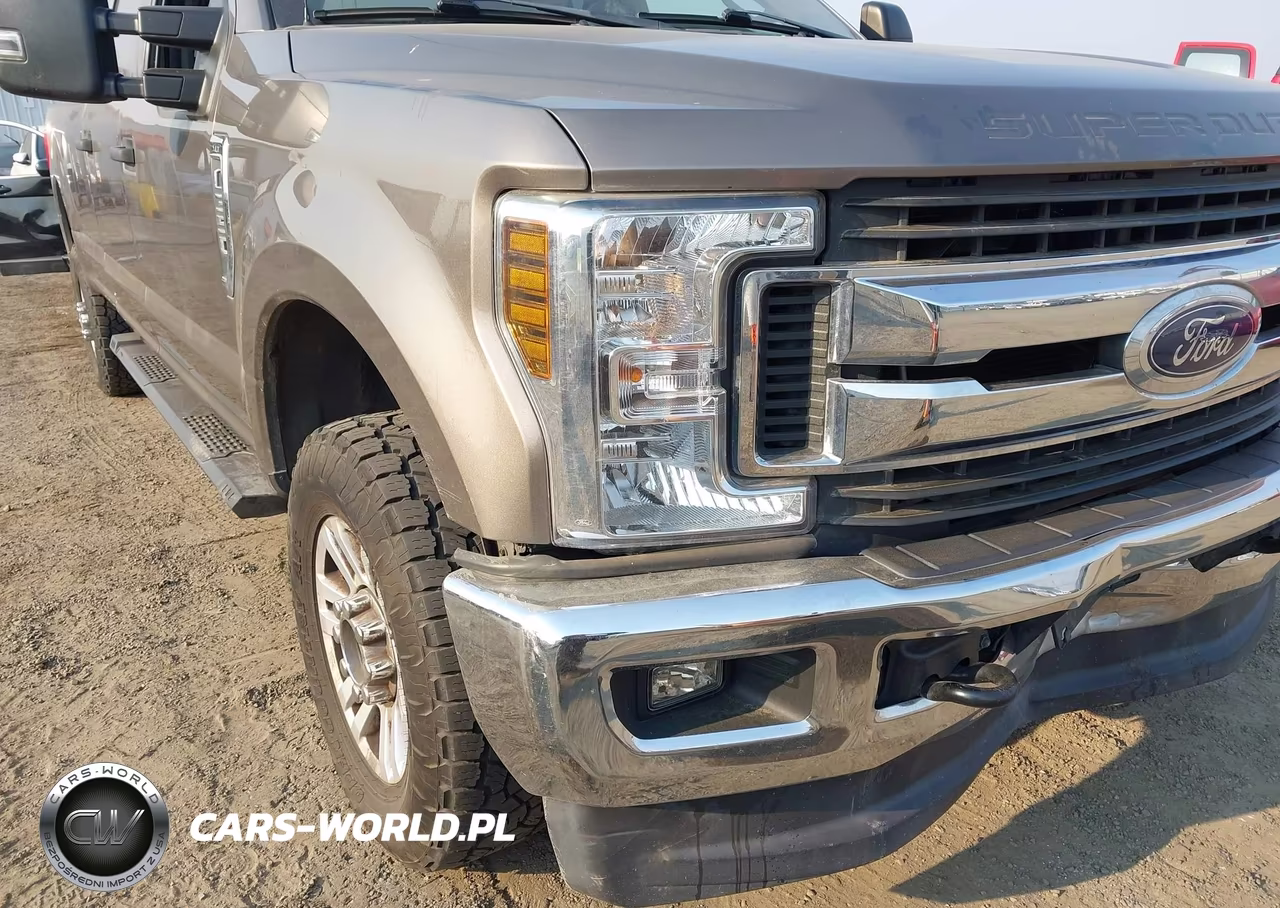 2018 Ford F-350 Xlt VIN:1FT8W3B66JEC01152 - 12