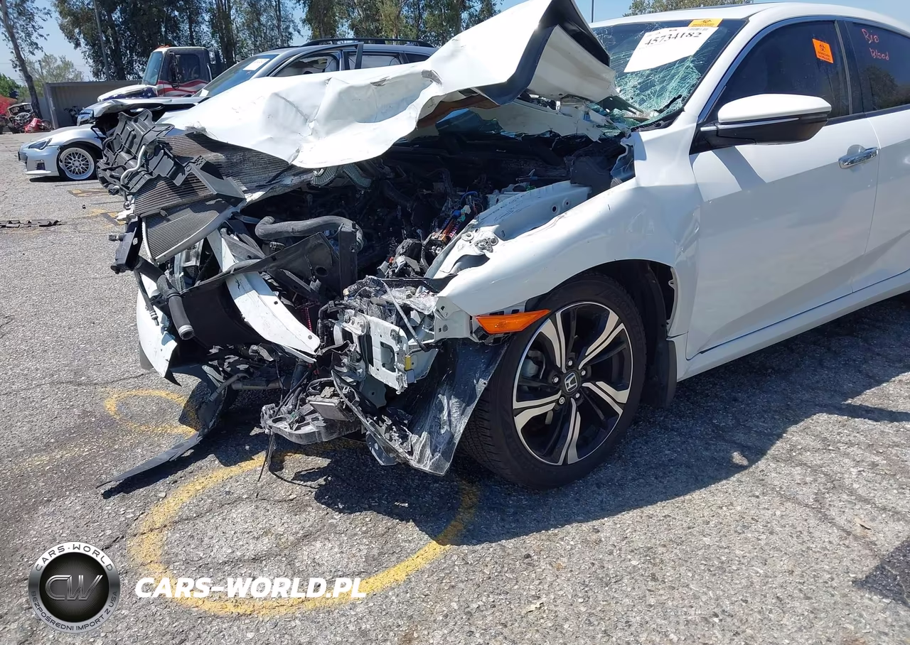 2018 Honda Civic Touring VIN:JHMFC1F94JX014410 - 14