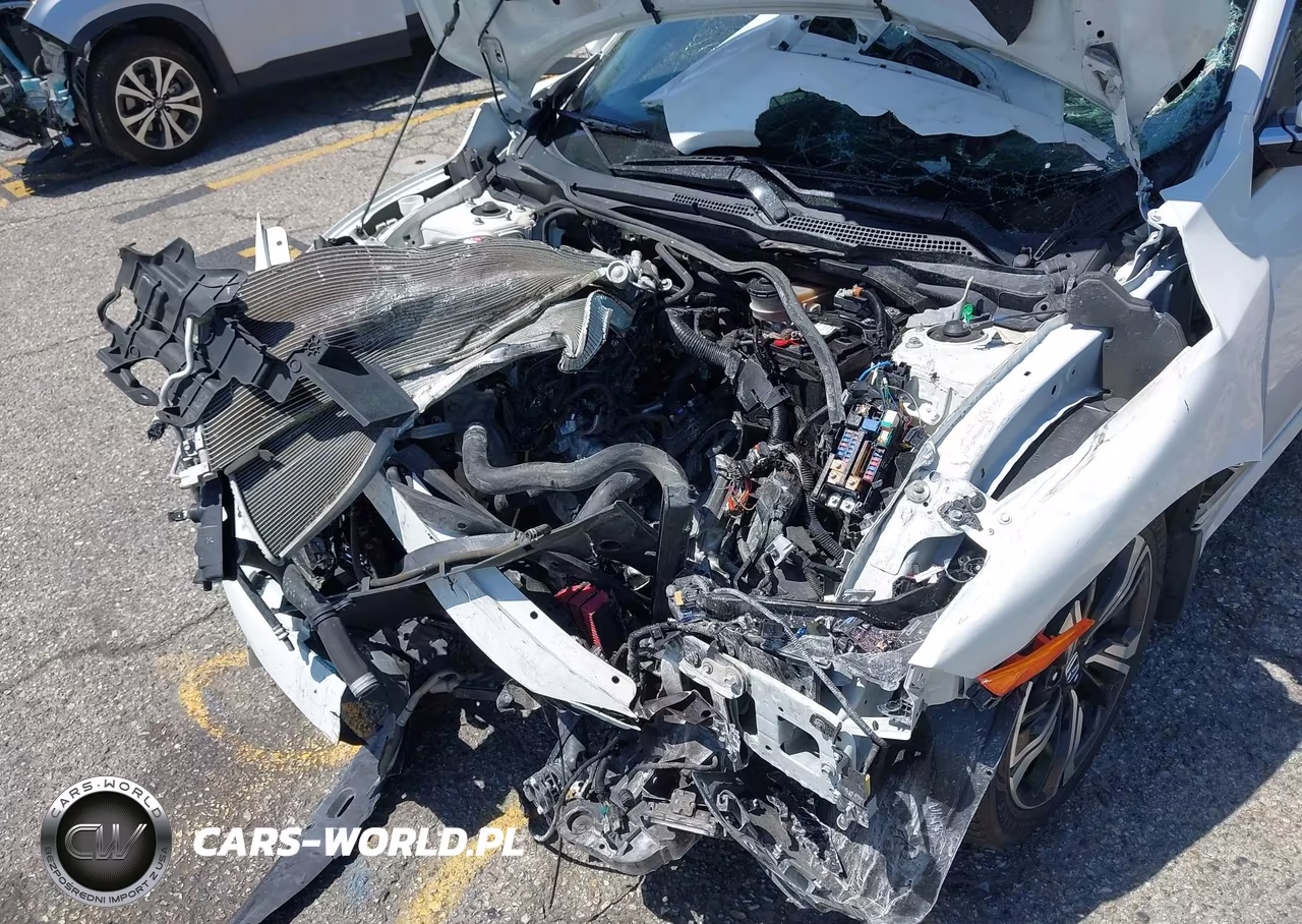 2018 Honda Civic Touring VIN:JHMFC1F94JX014410 - 6