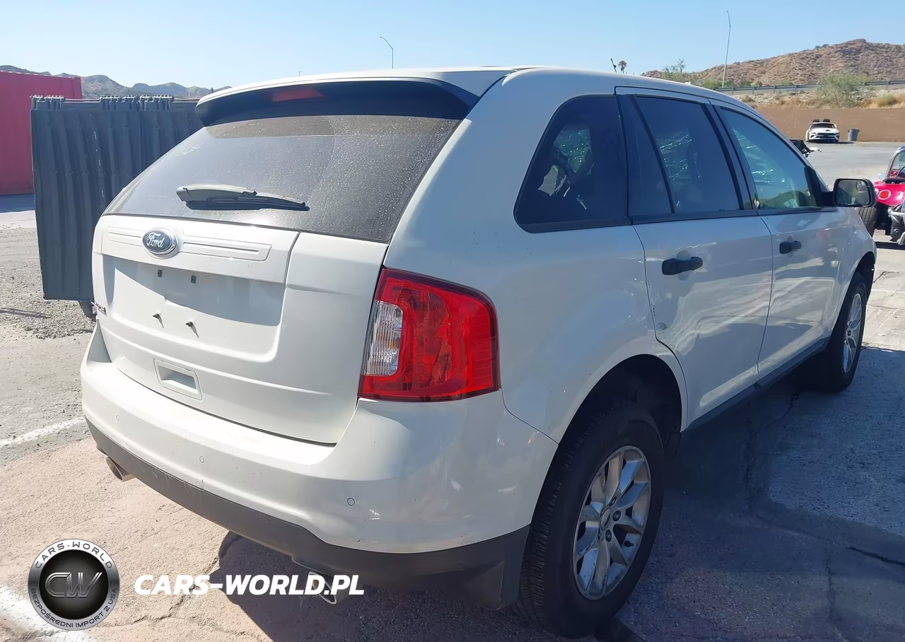 2013 Ford Edge Se VIN:2FMDK3GC8DBC41320 - 4