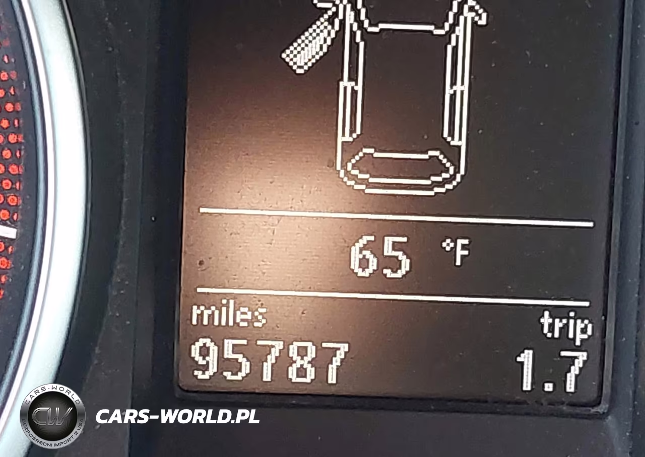 2011 Volkswagen Golf 2.5L 4-Door VIN:WVWDB7AJ8BW100407 - 15