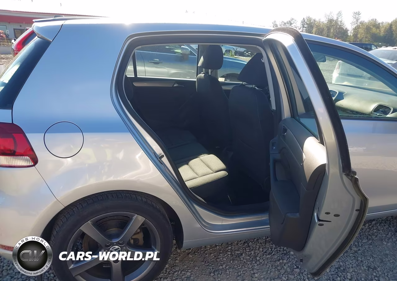 2011 Volkswagen Golf 2.5L 4-Door VIN:WVWDB7AJ8BW100407 - 8