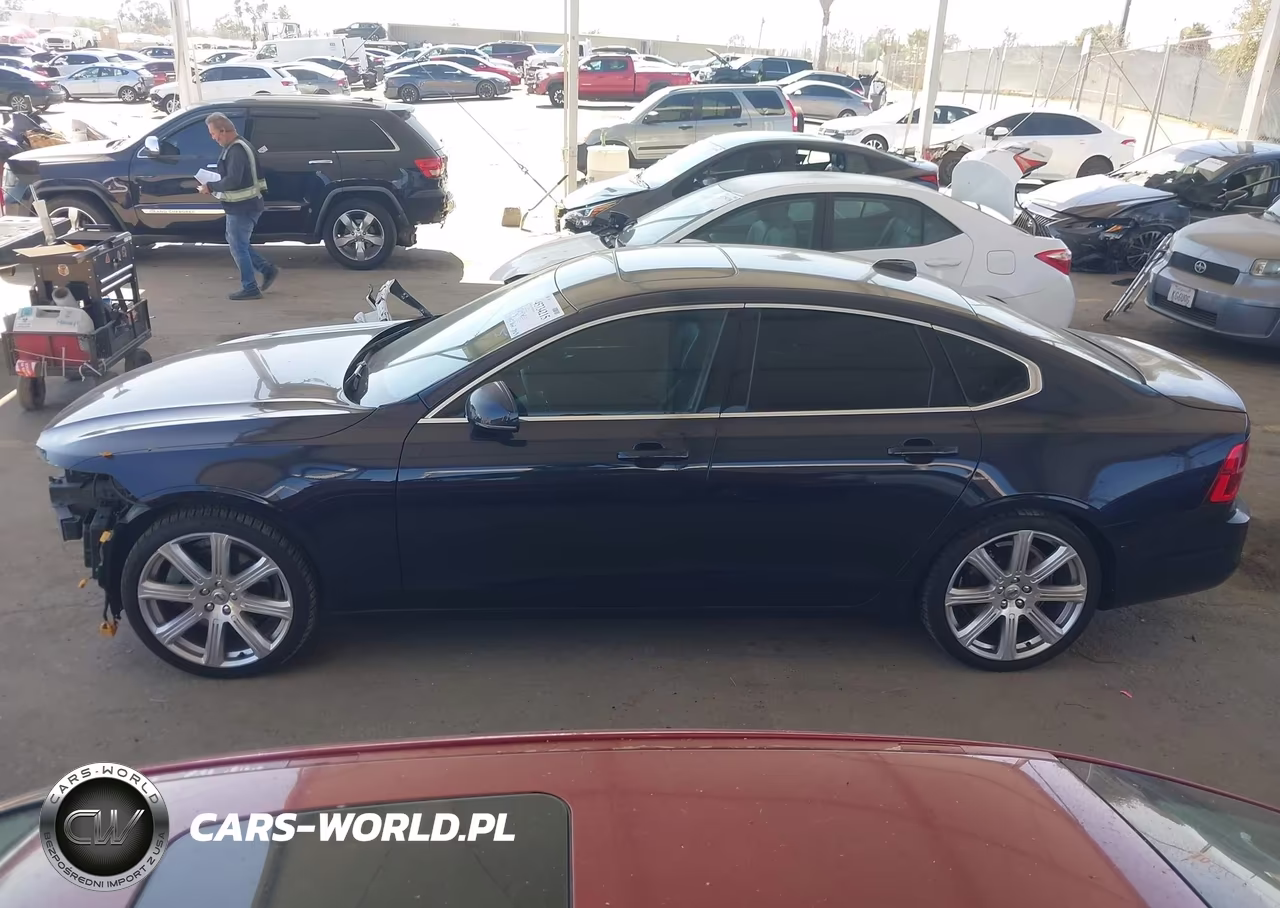 2017 Volvo S90 T6 Momentum VIN:YV1A22MK0H1016009 - 15