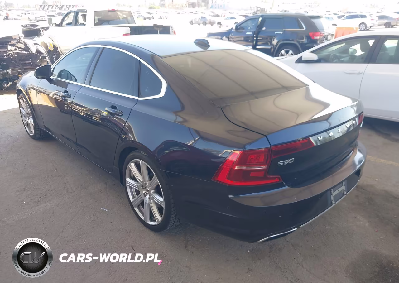 2017 Volvo S90 T6 Momentum VIN:YV1A22MK0H1016009 - 3