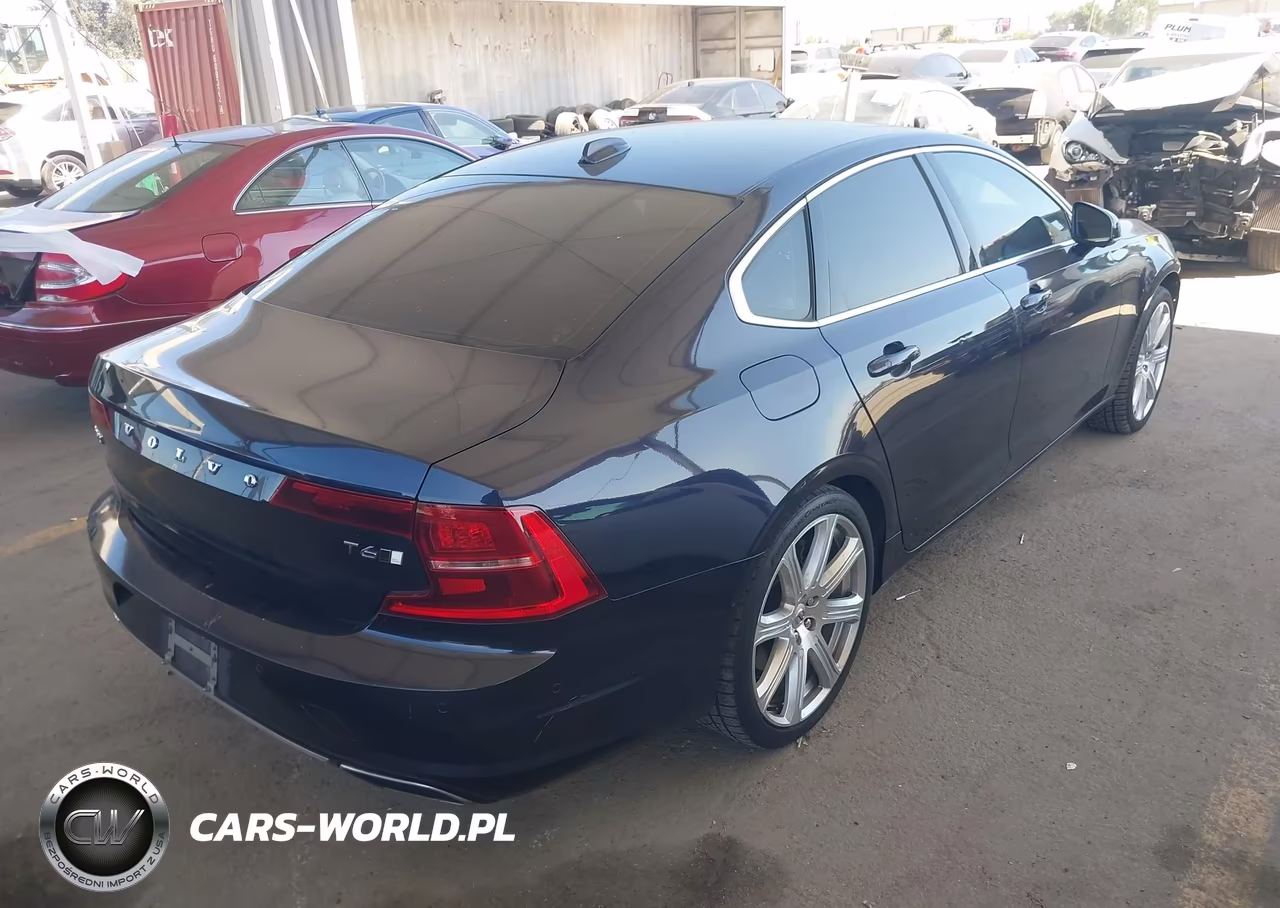 2017 Volvo S90 T6 Momentum VIN:YV1A22MK0H1016009 - 4