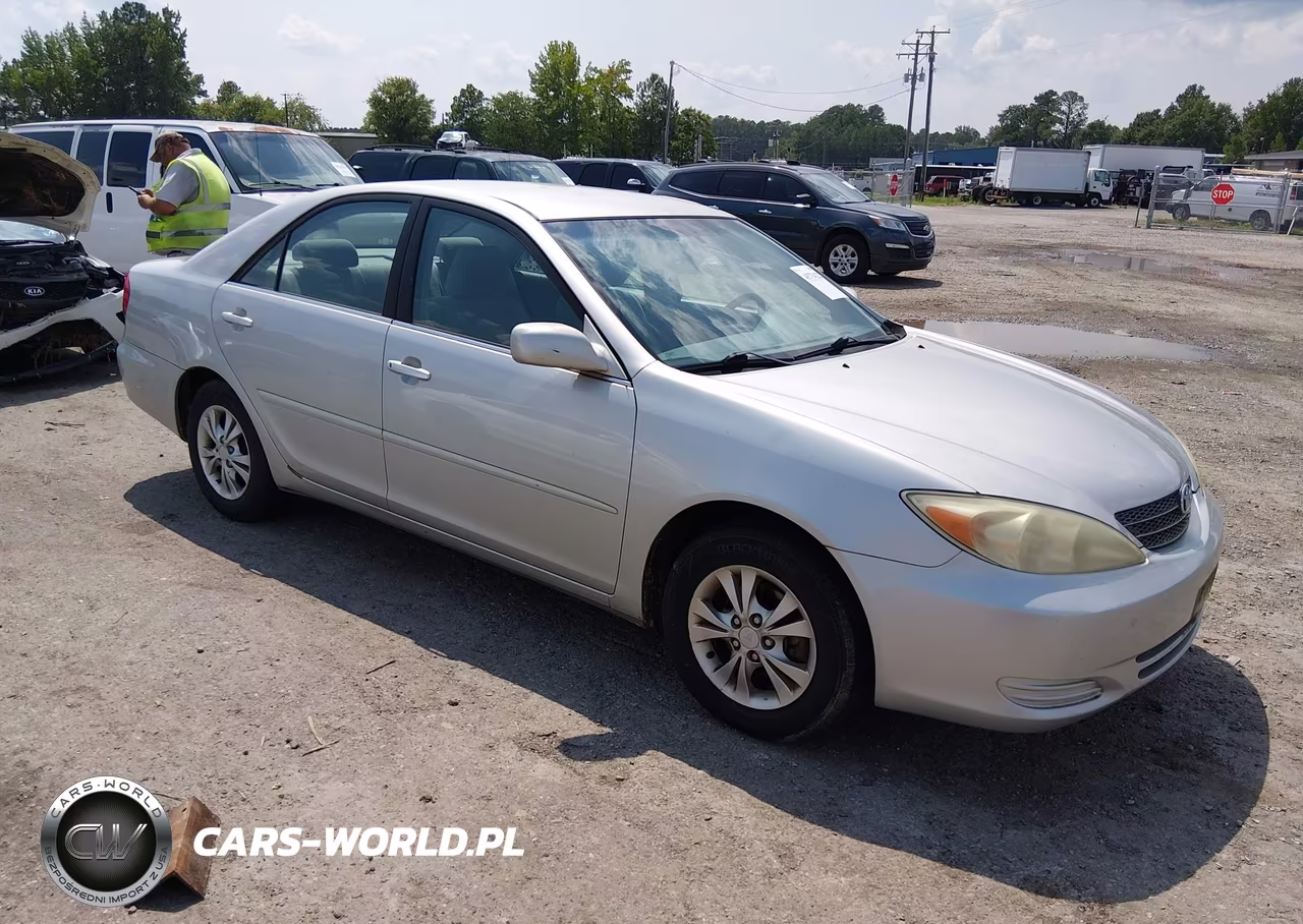 2004 Toyota Camry Le V6