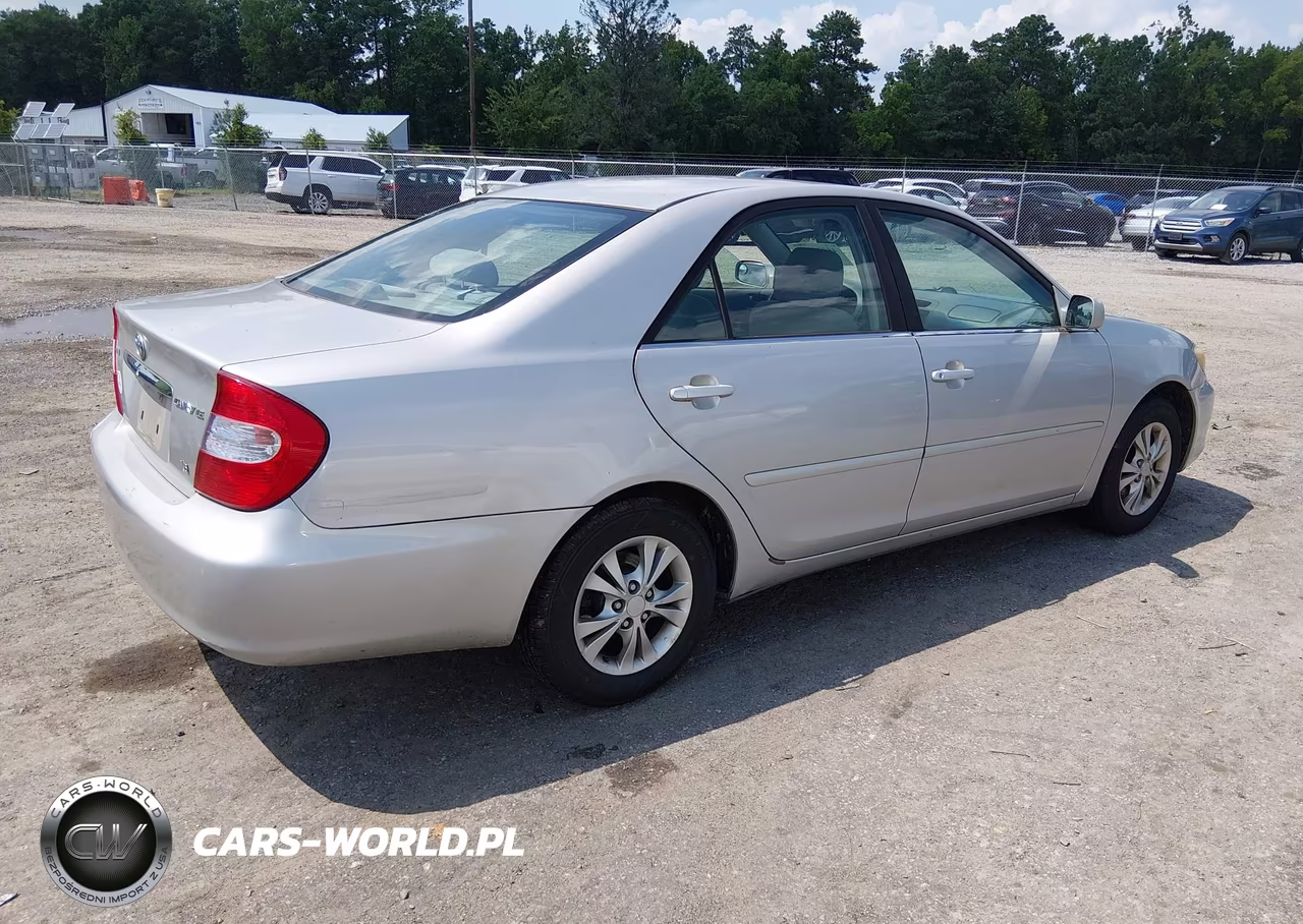 2004 Toyota Camry Le V6 VIN:4T1BF30K84U078935 - 4