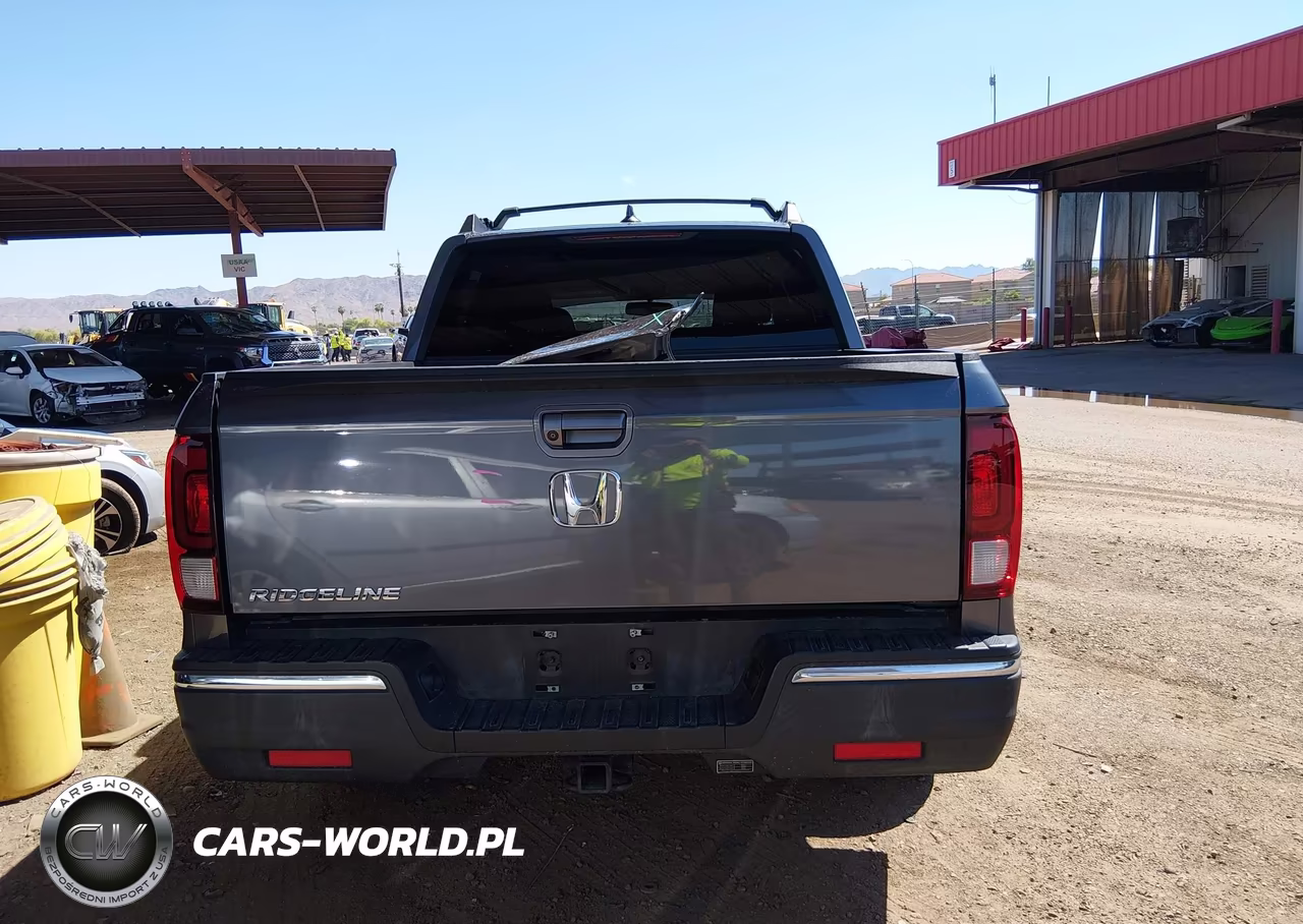 2017 Honda Ridgeline Rtl-T VIN:5FPYK2F69HB007621 - 17