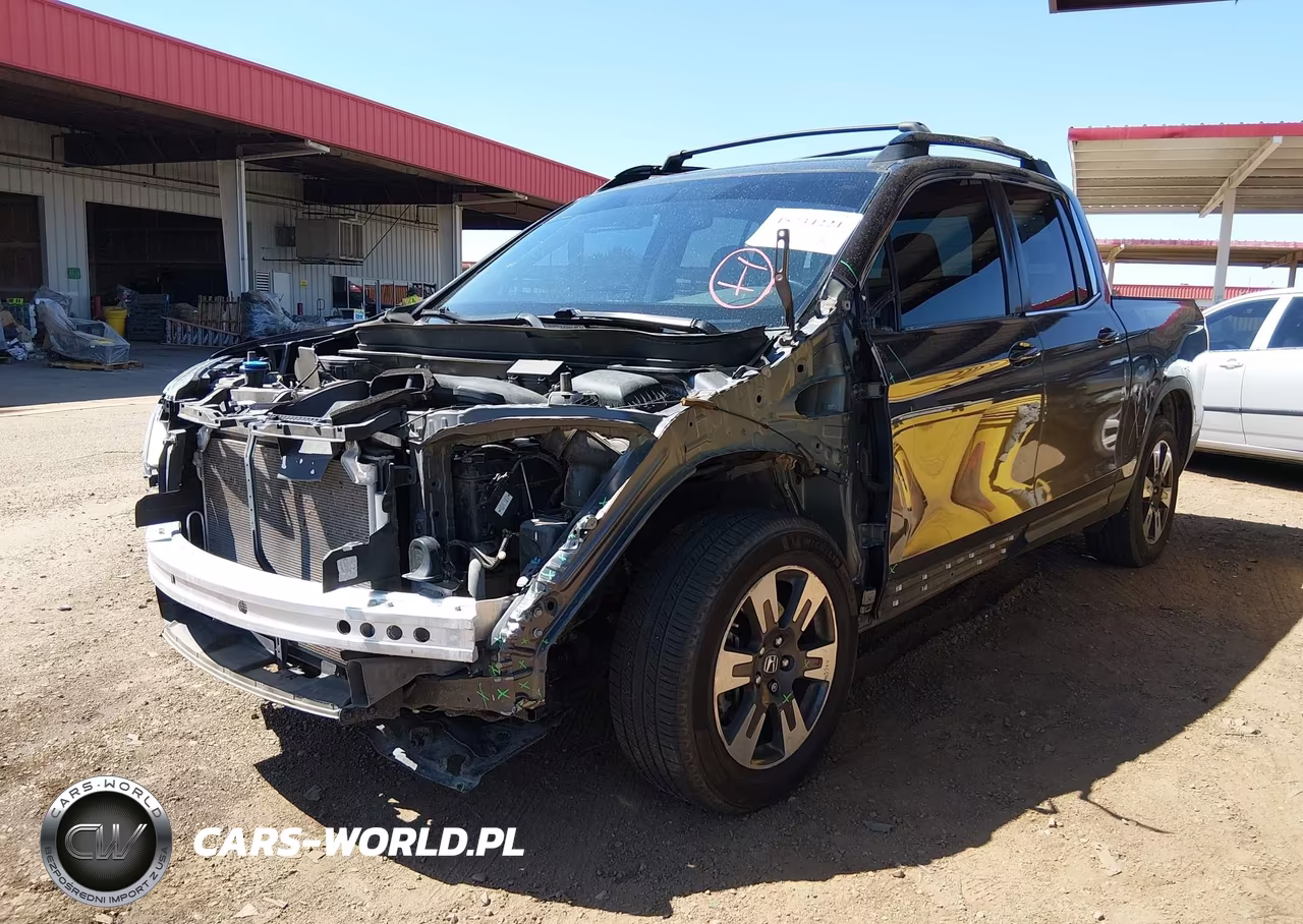 2017 Honda Ridgeline Rtl-T VIN:5FPYK2F69HB007621 - 2