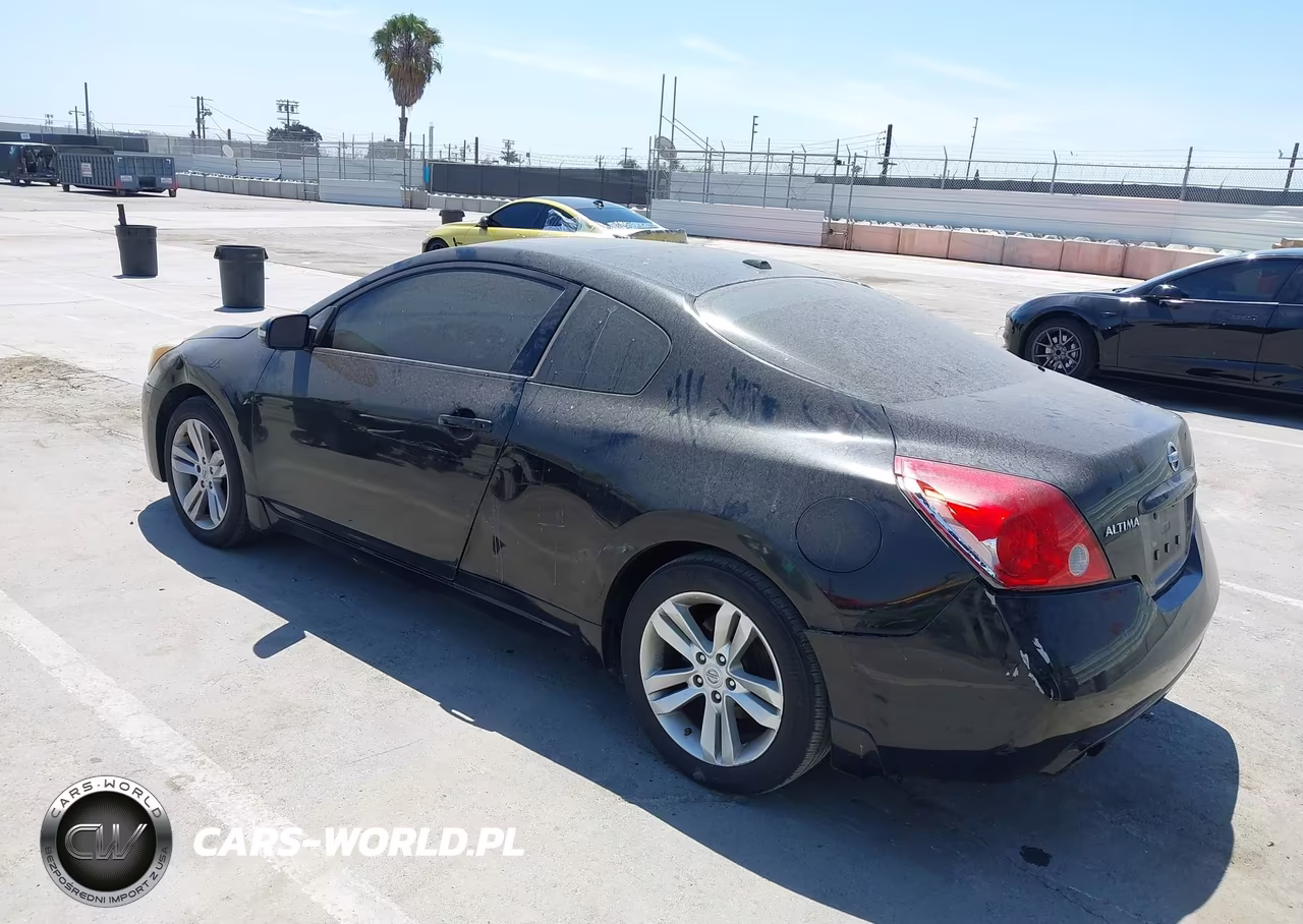 2010 Nissan Altima 2.5 S VIN:1N4AL2EP2AC112883 - 3