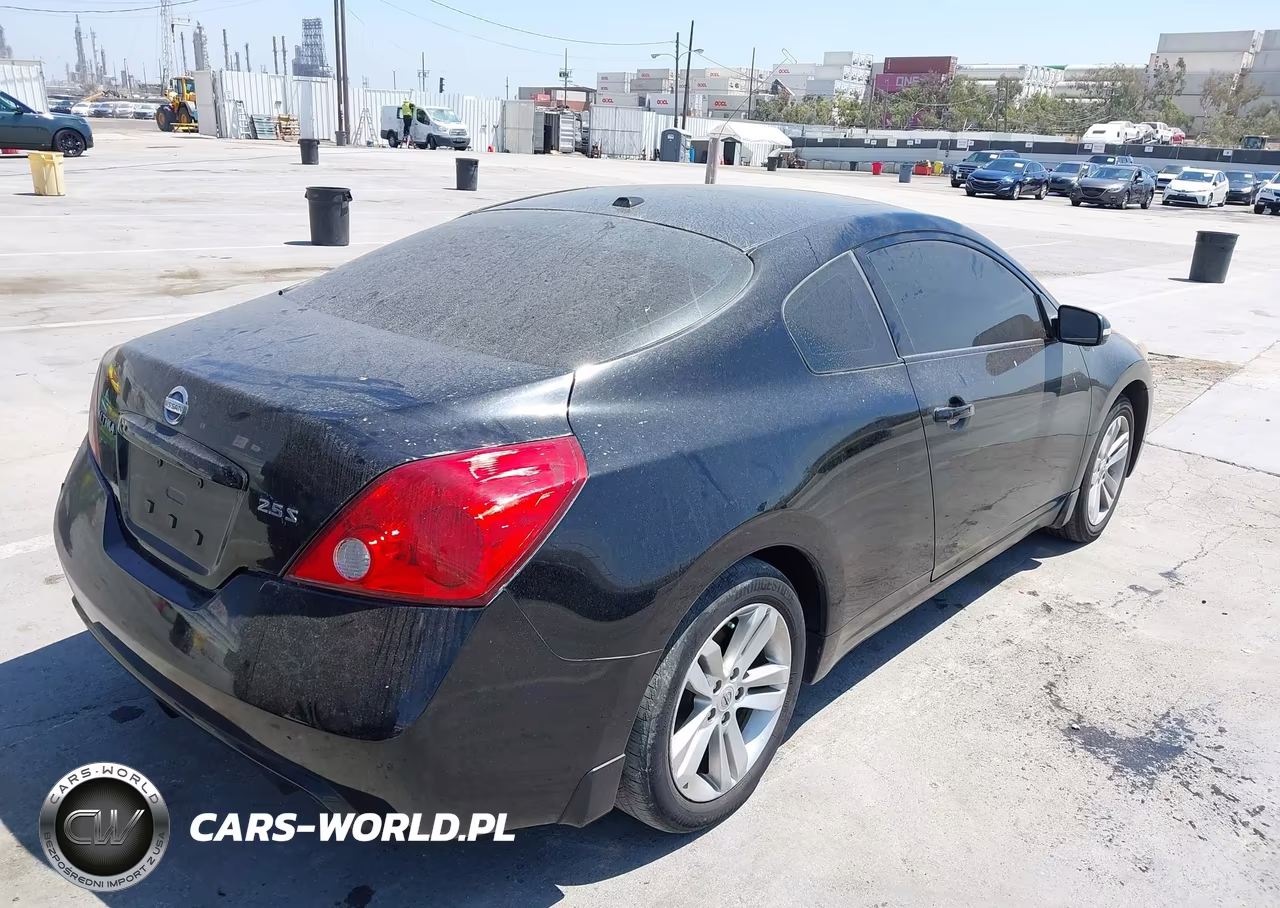 2010 Nissan Altima 2.5 S VIN:1N4AL2EP2AC112883 - 4