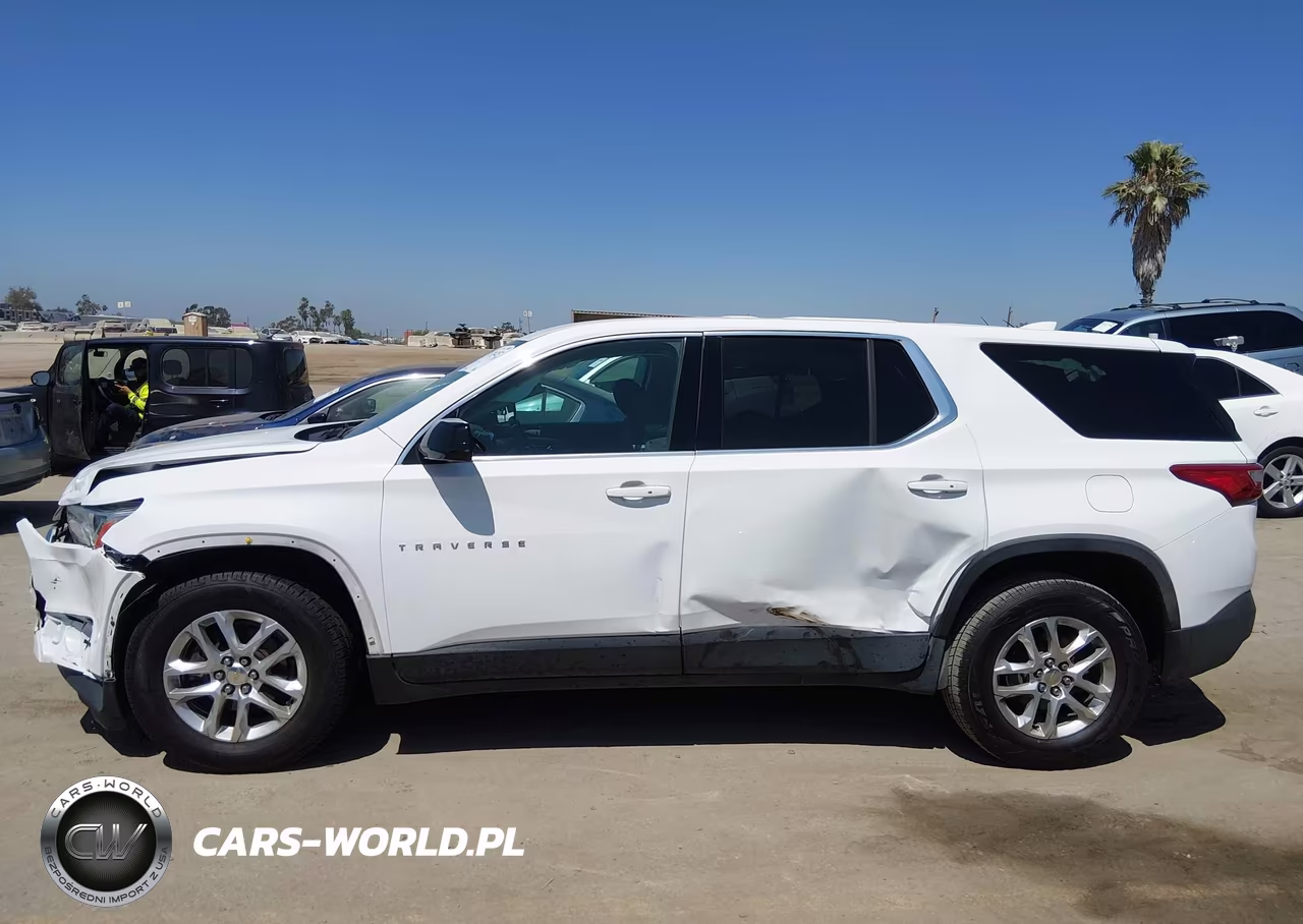 2019 Chevrolet Traverse Ls VIN:1GNERFKWXKJ313058 - 13