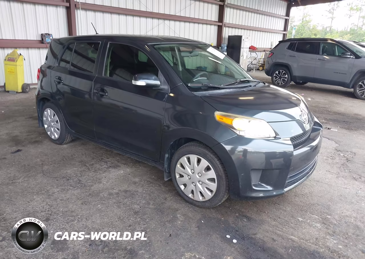 2014 Scion Xd – zdjęcie 1 z 18
