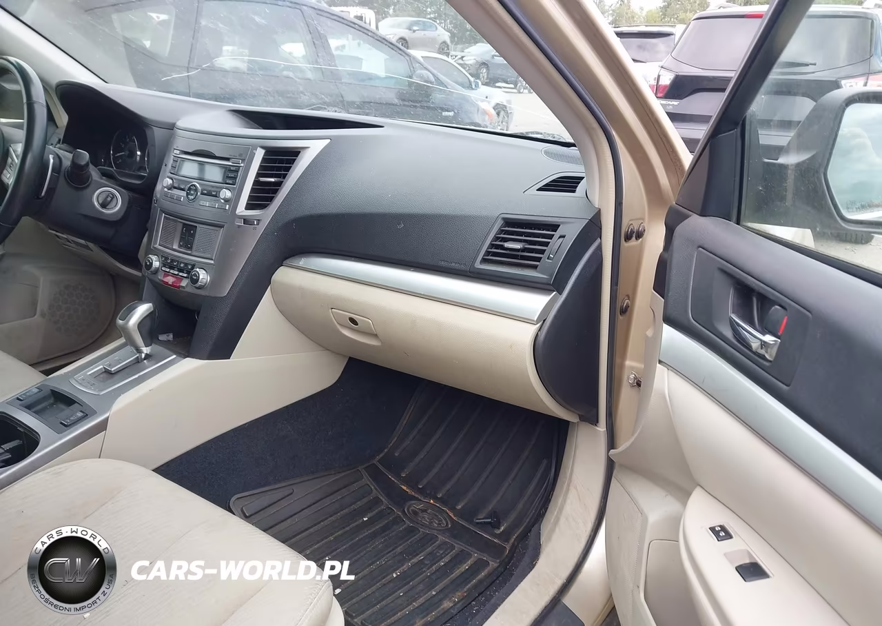 2010 Subaru Outback 2.5I Premium VIN:4S4BRBGC8A3323329 - 5