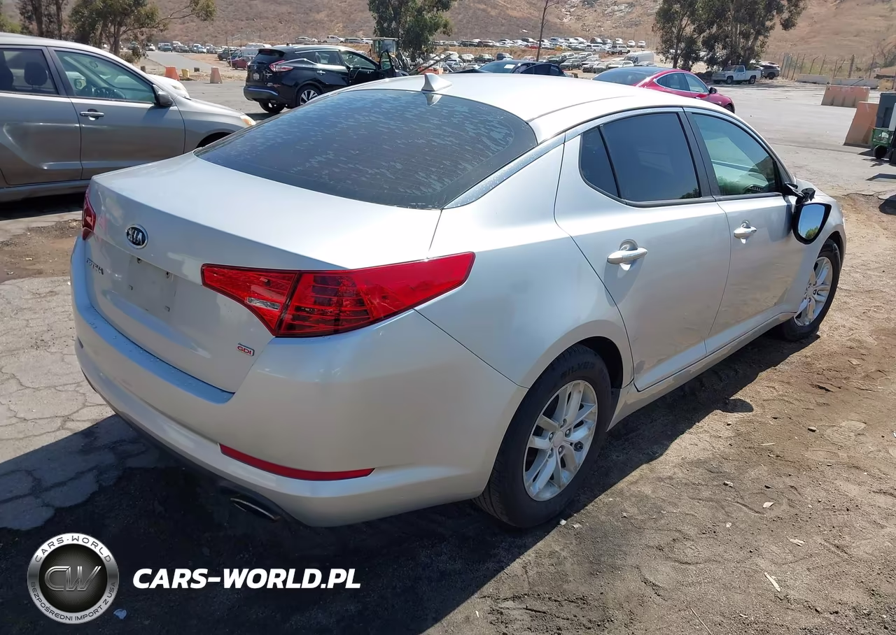 2012 Kia Optima Lx VIN:5XXGM4A72CG027371 - 4
