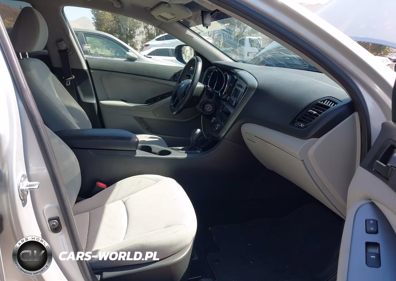 2012 Kia Optima Lx VIN:5XXGM4A72CG027371 - 5