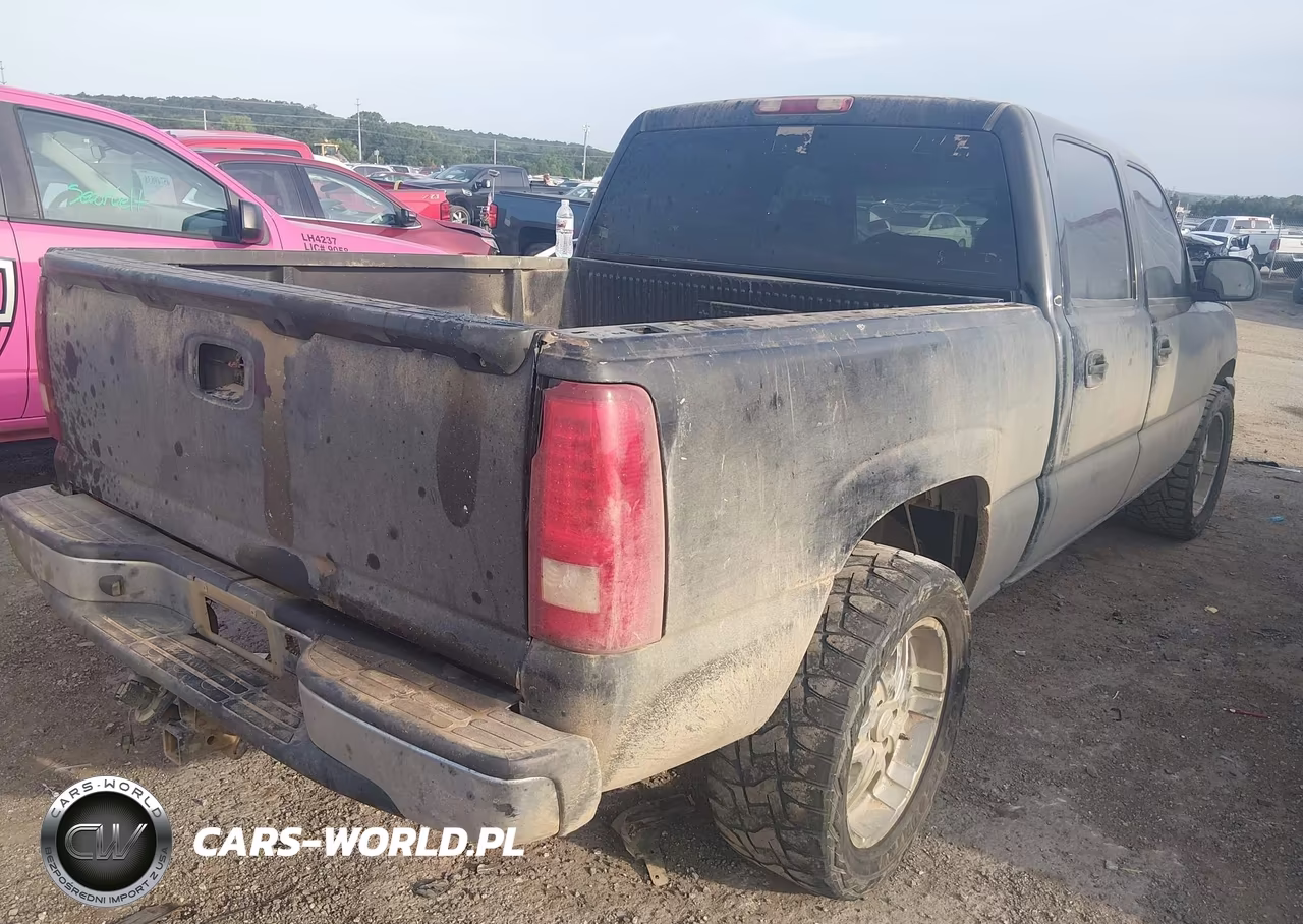 2007 Chevrolet Silverado 1500 Classic Lt3 VIN:2GCEC13Z271180738 - 4