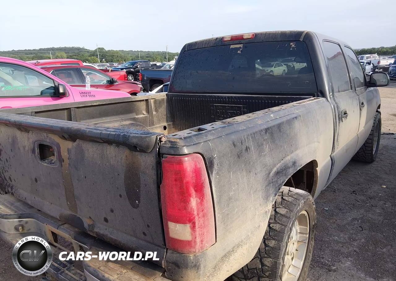 2007 Chevrolet Silverado 1500 Classic Lt3 VIN:2GCEC13Z271180738 - 6