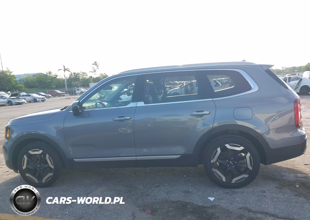 2024 Kia Telluride S VIN:5XYP64GC0RG511509 - 14