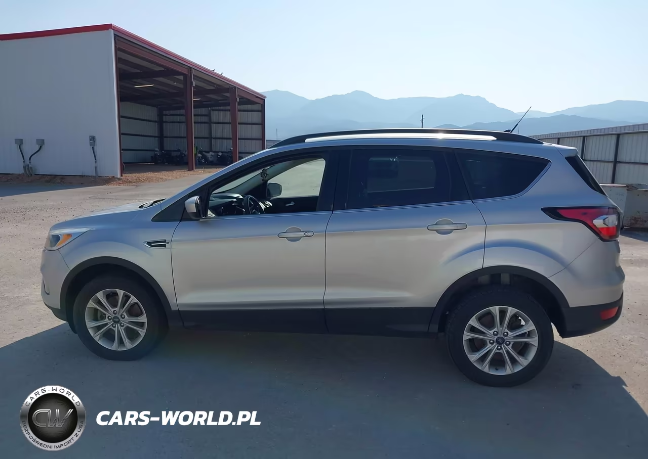 2018 Ford Escape VIN:1FMCU9GDXJUC88601 - 14