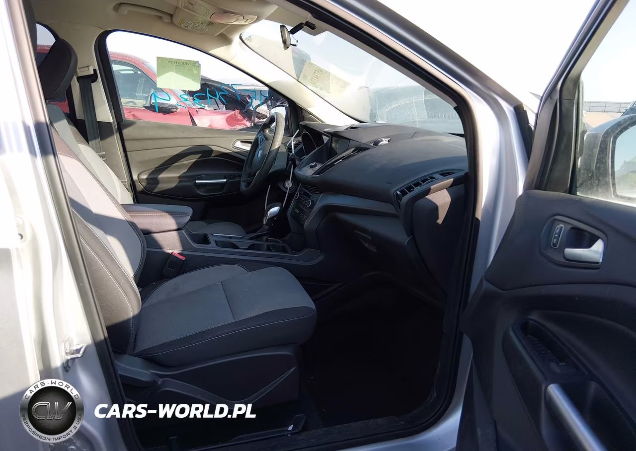 2018 Ford Escape VIN:1FMCU9GDXJUC88601 - 5