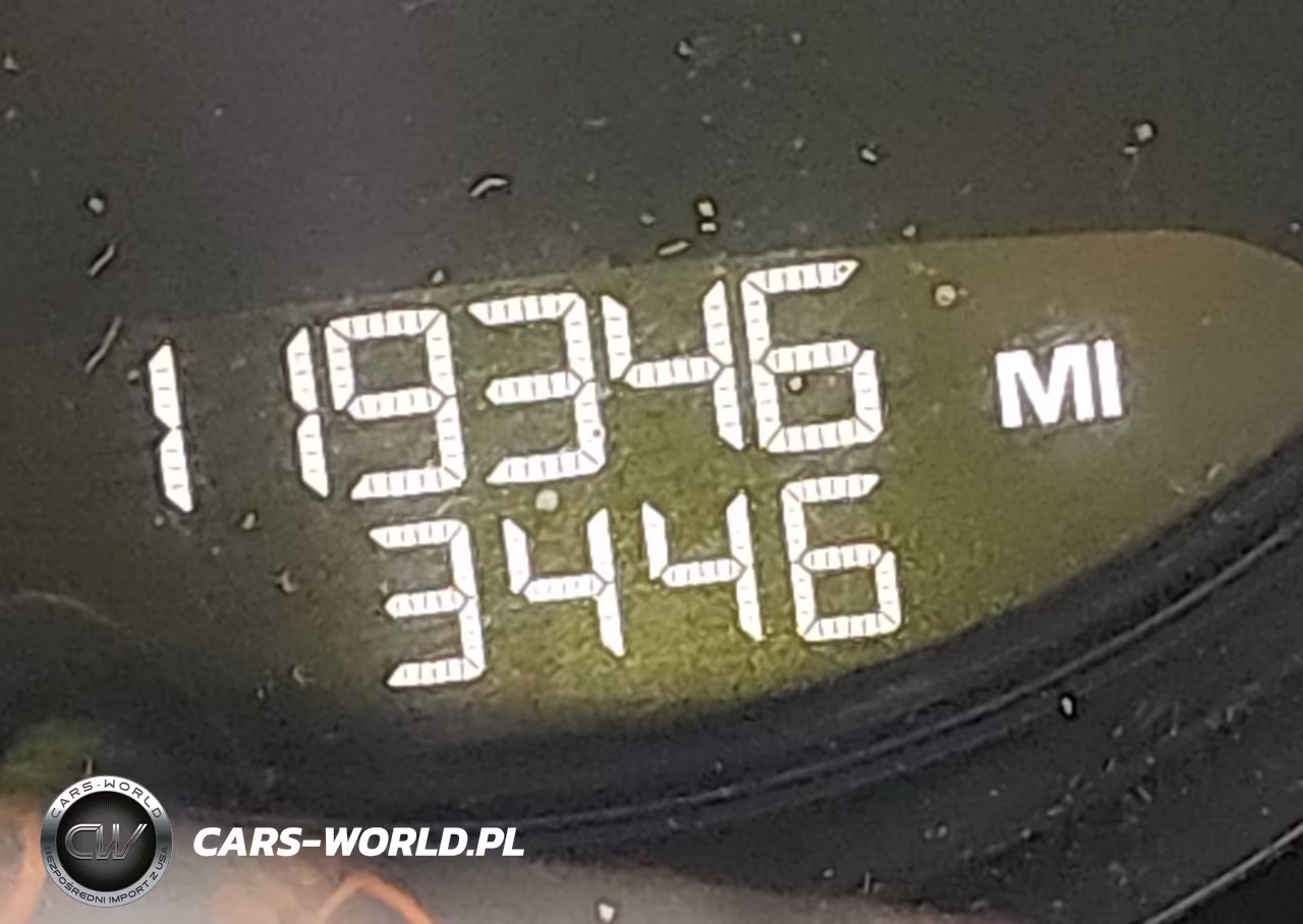 2015 Porsche Macan Turbo VIN:WP1AF2A5XFLB90839 - 15