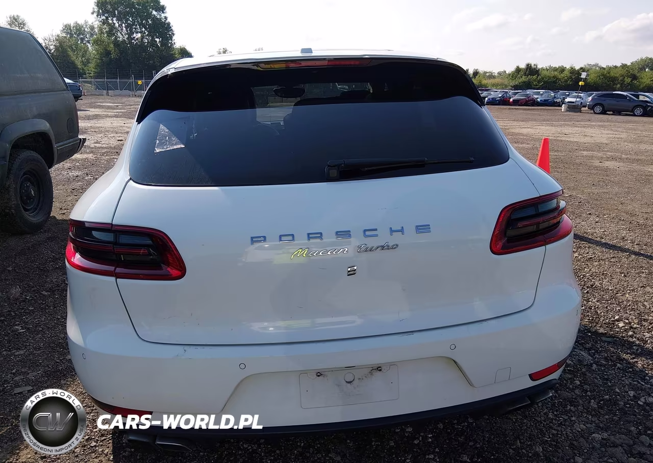 2015 Porsche Macan Turbo VIN:WP1AF2A5XFLB90839 - 16