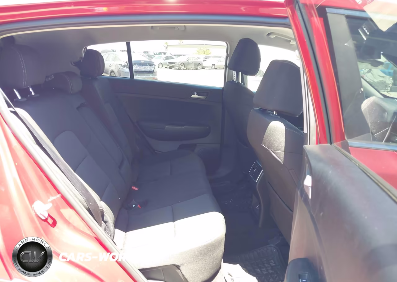 2021 Kia Sportage Lx VIN:KNDPM3AC5M7855318 - 8
