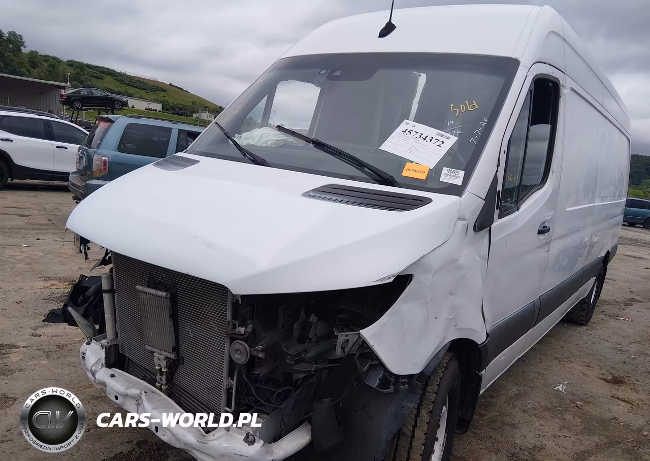 2019 Mercedes-Benz Sprinter 2500 High Roof V6 VIN:WD3PF1CD1KP054400 - 2