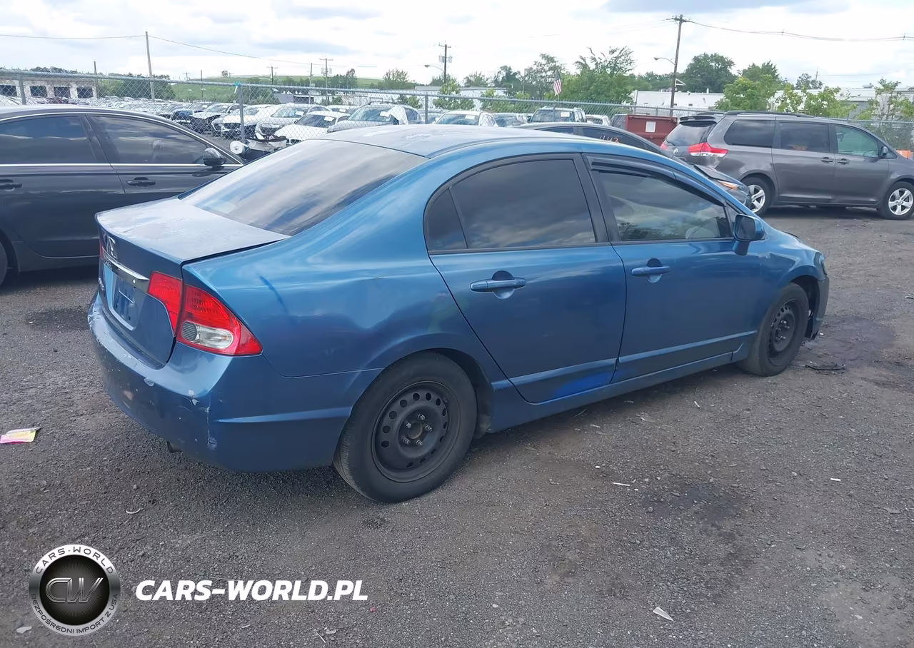 2010 Honda Civic Lx VIN:2HGFA1F51AH583838 - 4