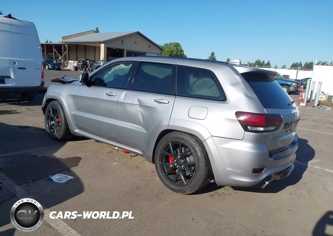 2017 Jeep Grand Cherokee Srt VIN:1C4RJFDJ3HC939096 - 3